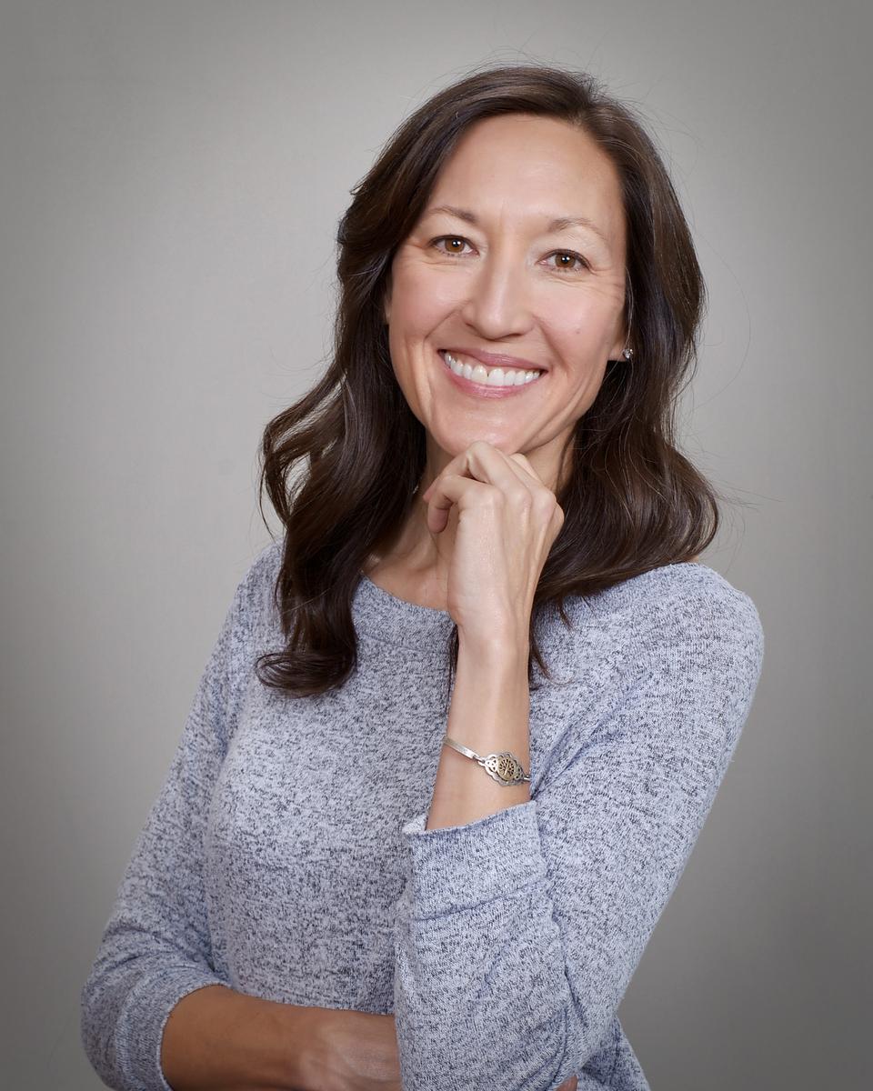 Denise Manandik, LMFT