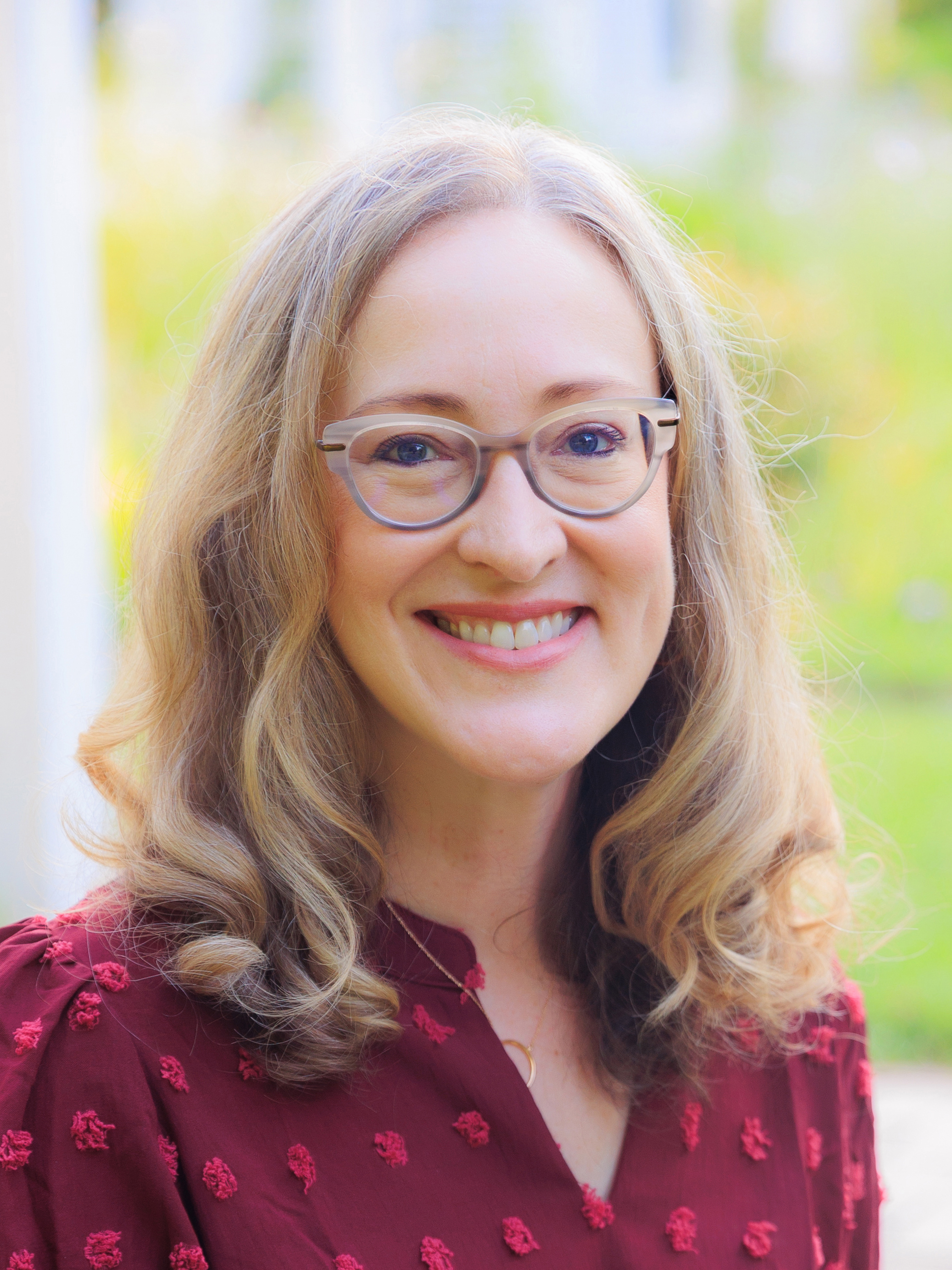 Dr. Abigail Devries, MD