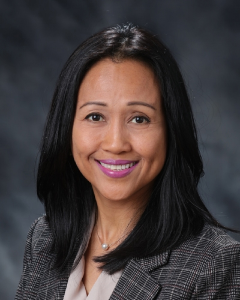Ira Amayun, FNP