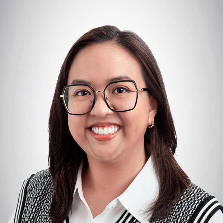 Dr. Stephanie Gaerlan, MD