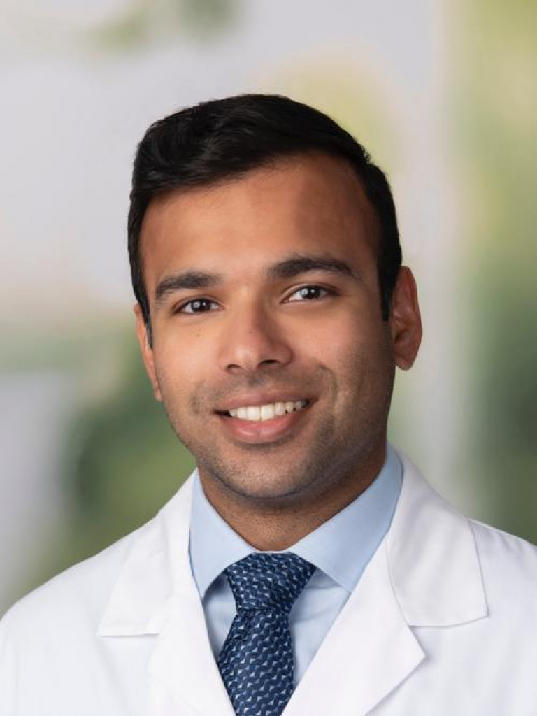 Dr. Mayand Vakil, MD