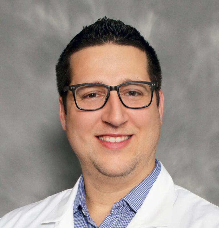 Dr. Alex Burton, MD, Orthopedic Surgeon - Milwaukee, WI | Sharecare