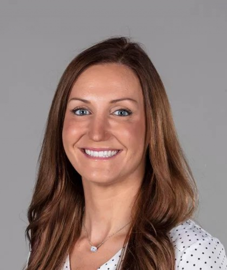 Alyx Christenson, CRNP