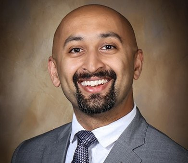 Dr. Viral Vakil, MD