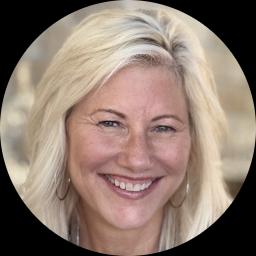 Doris Chastain, M