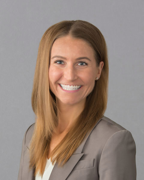 Dr. Katie Schelling, DDS