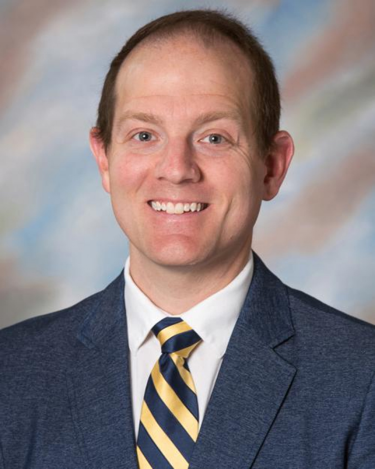 Dr. Robert Sturm, MD