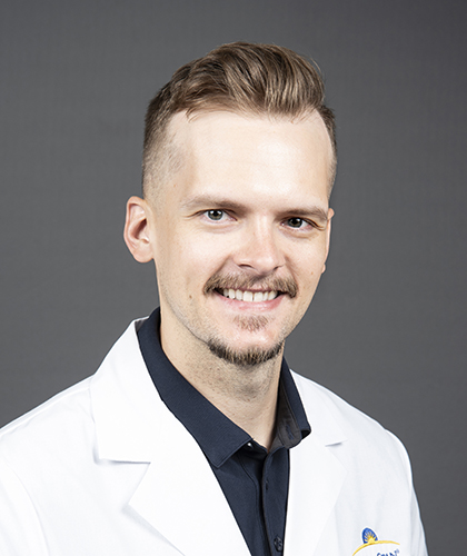 Dr. Konrad Dziamski, MD