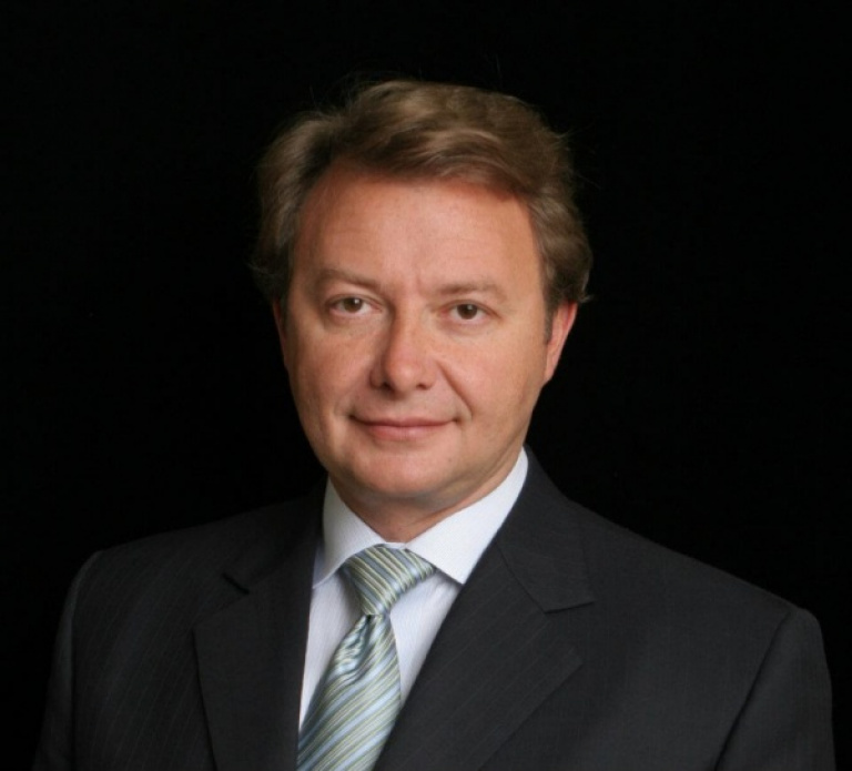 Dr. Nicholas Nikolov, MD