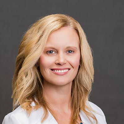 Tehri Kellie Roberts, NPC
