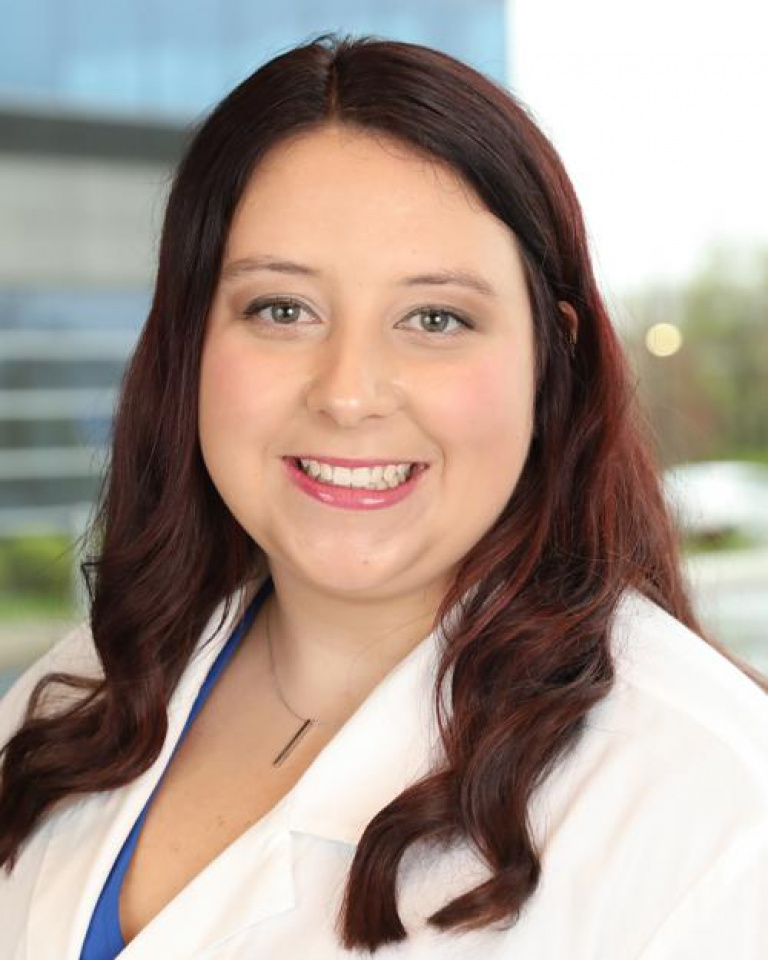 Kelci Tull, CNP