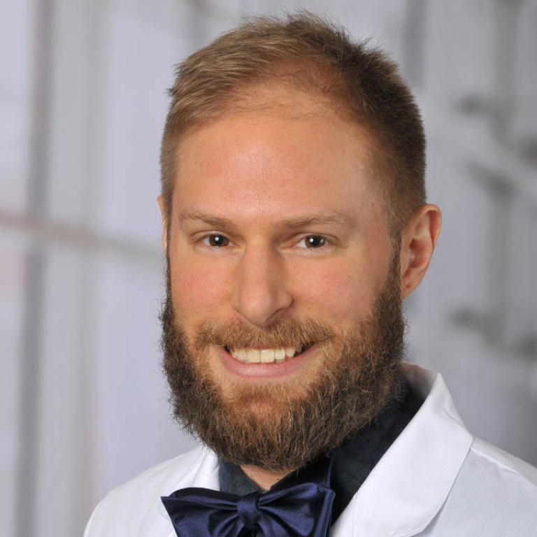 Dr. Kevin Reeves, MD