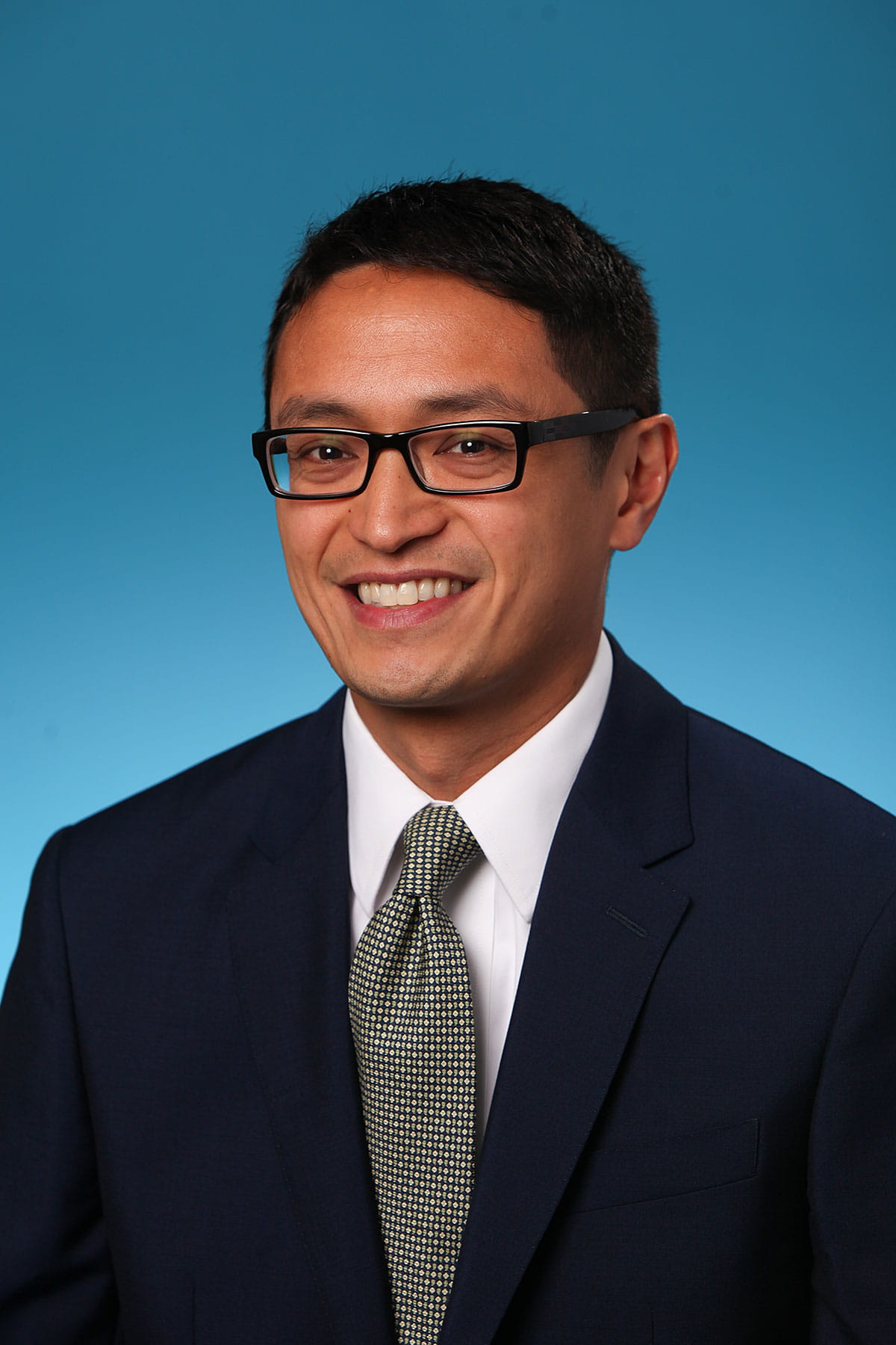 Dr. Alexander Bondoc, MD