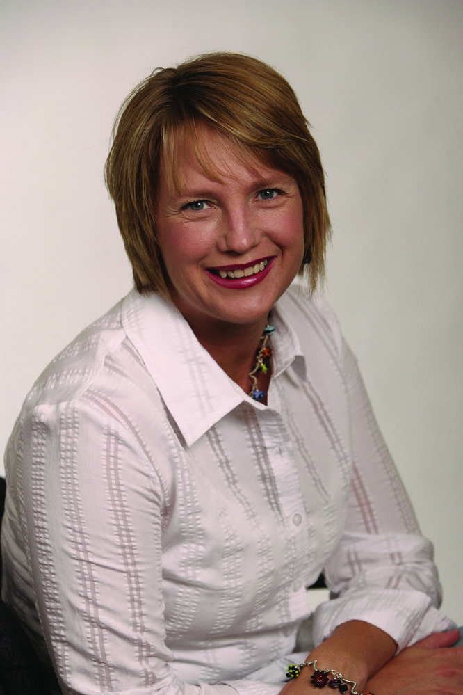 Dr. Tana Setness Hoefs, MD