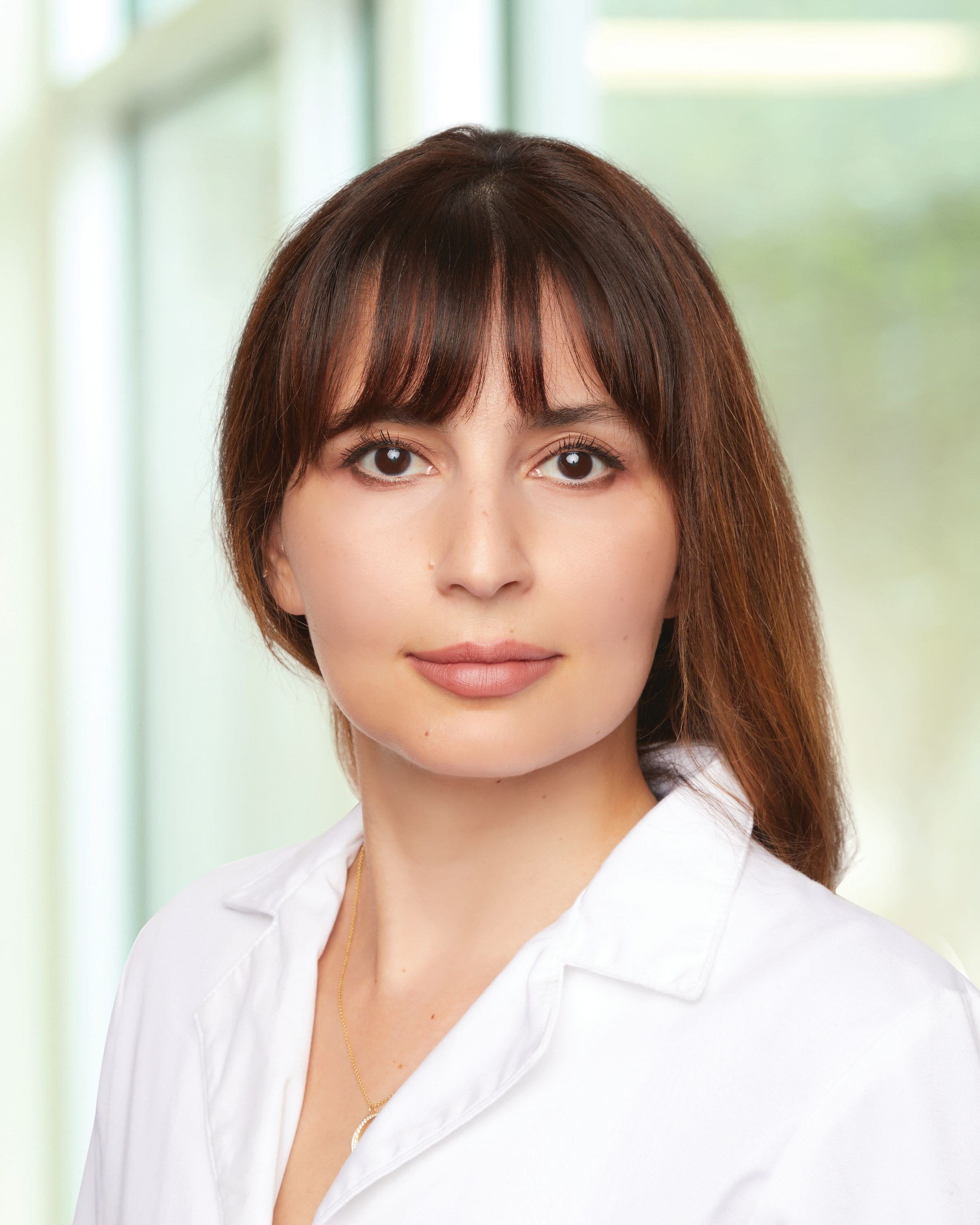 Dr. Sherry Siarezi, MD