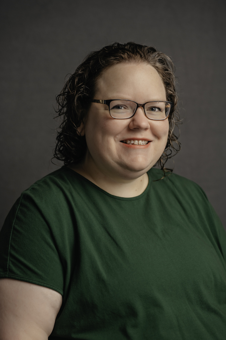 Dr. Sara Bush, MD