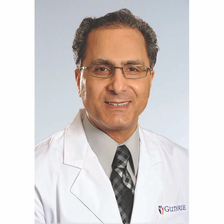 Dr. Amr Elsisi, MD