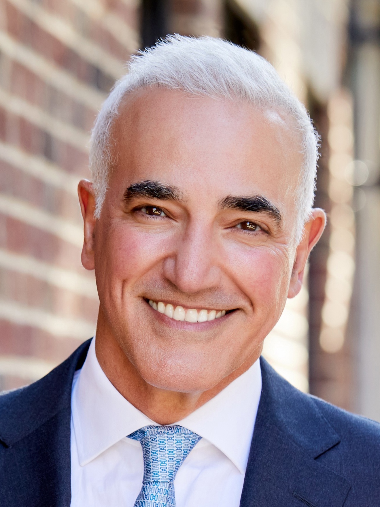 Dr. Kaveh Alizadeh, MD