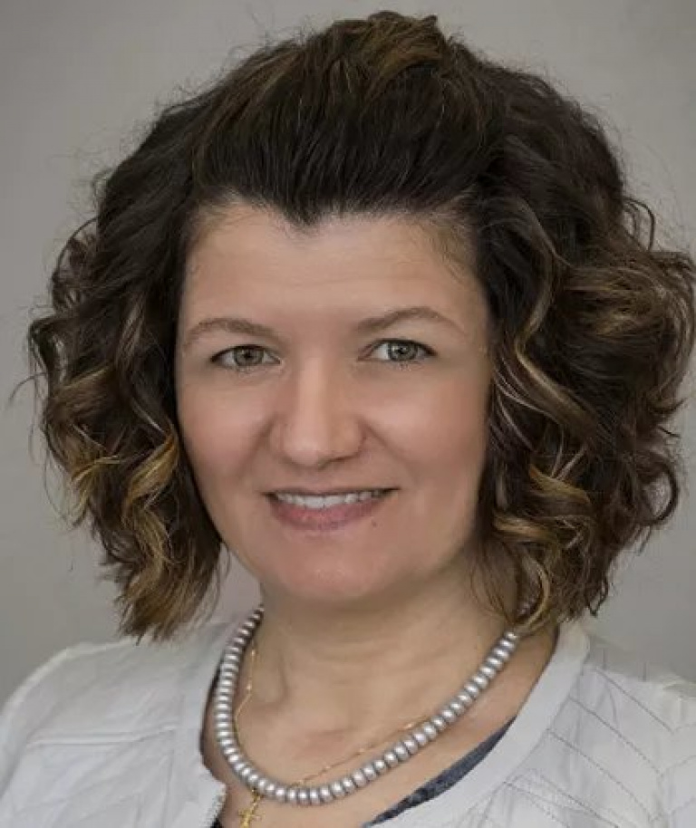 Dr. Adelina Palade, MD