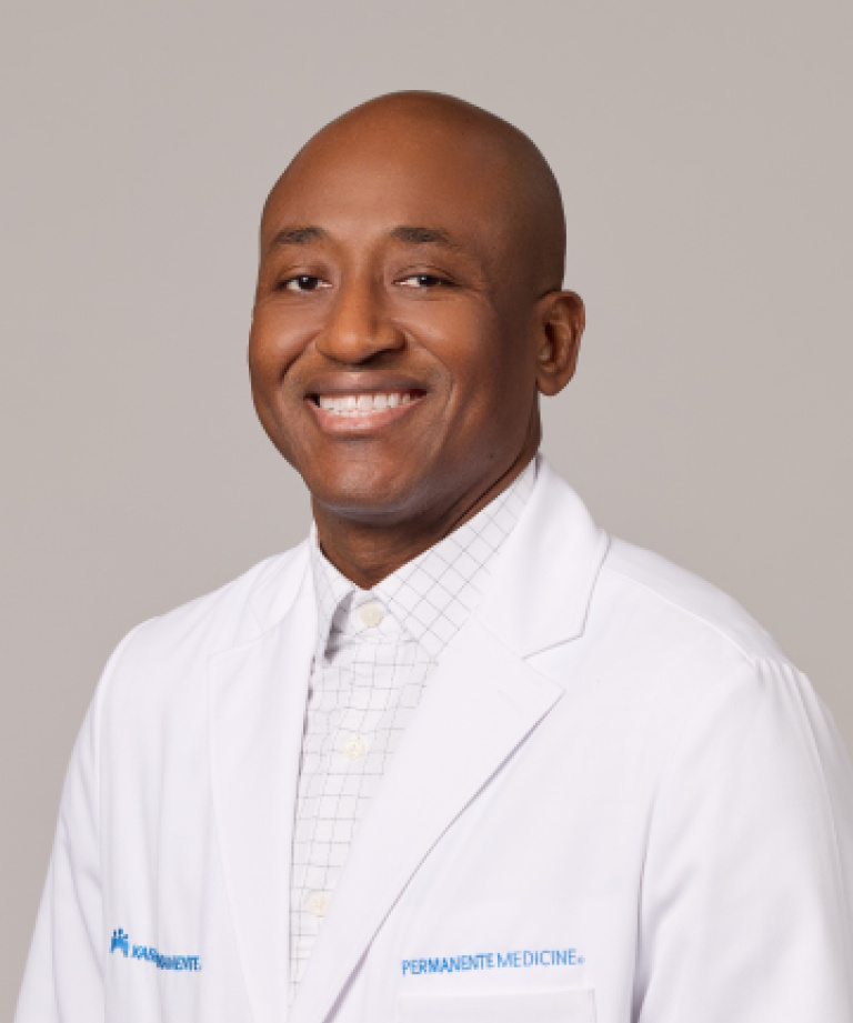 Dr. Kwame Akoto, MD