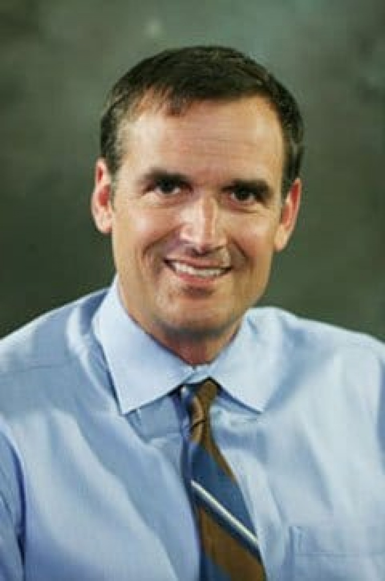 Dr. Robert Bradley, MD