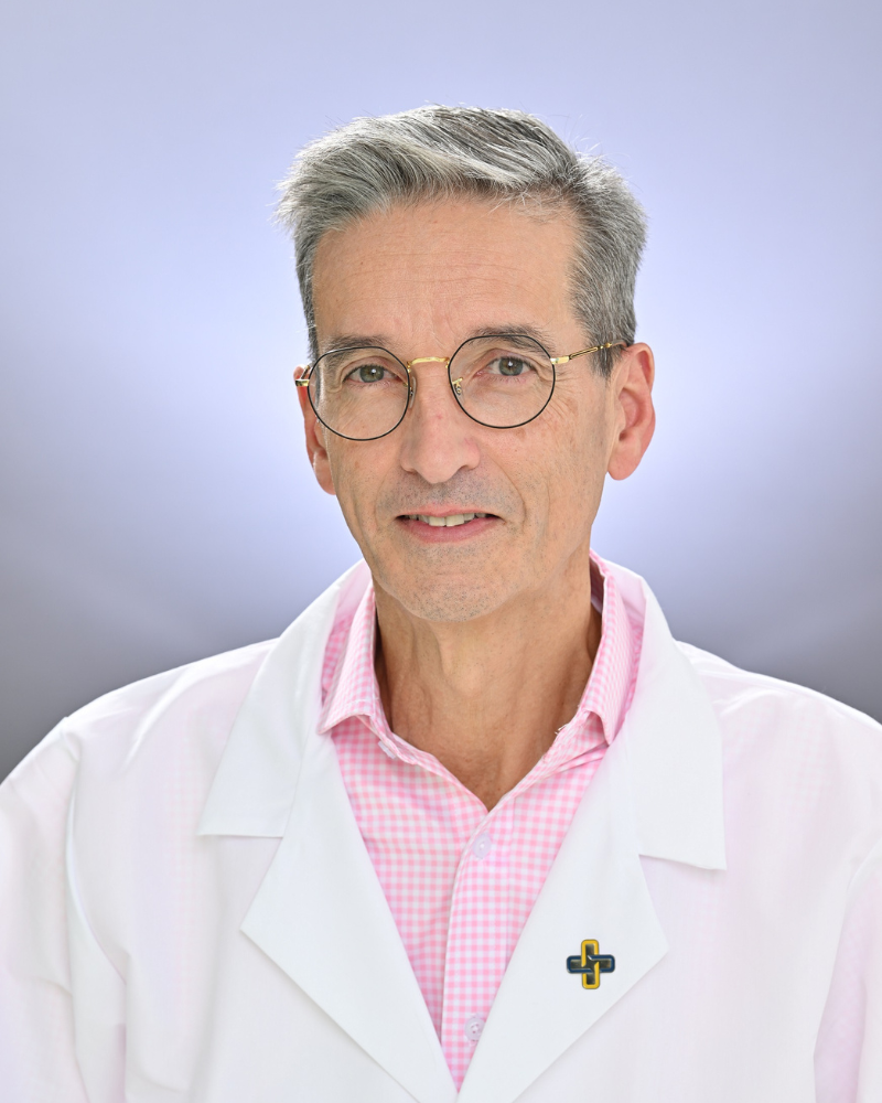 Dr. Roberto Solis, MD