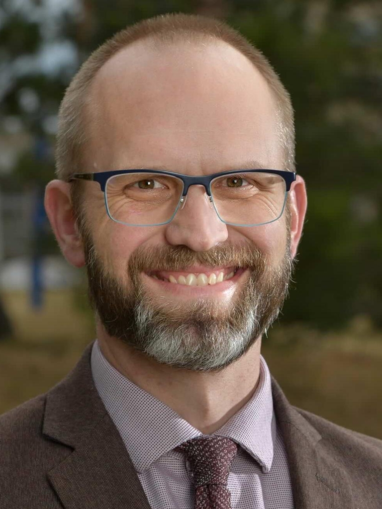 Dr. David Ormond, MD