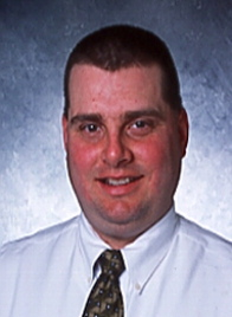 Dr. Donald W Lee, MD