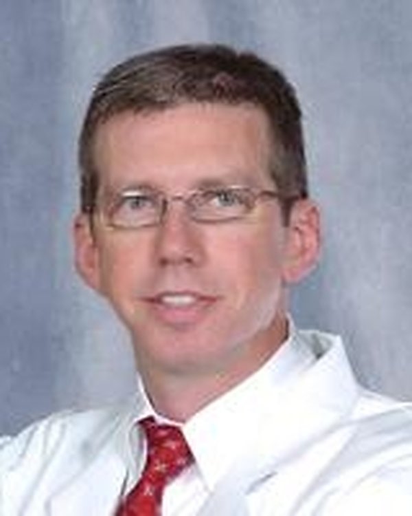 Dr. John Edward McLachlan Jr, MD