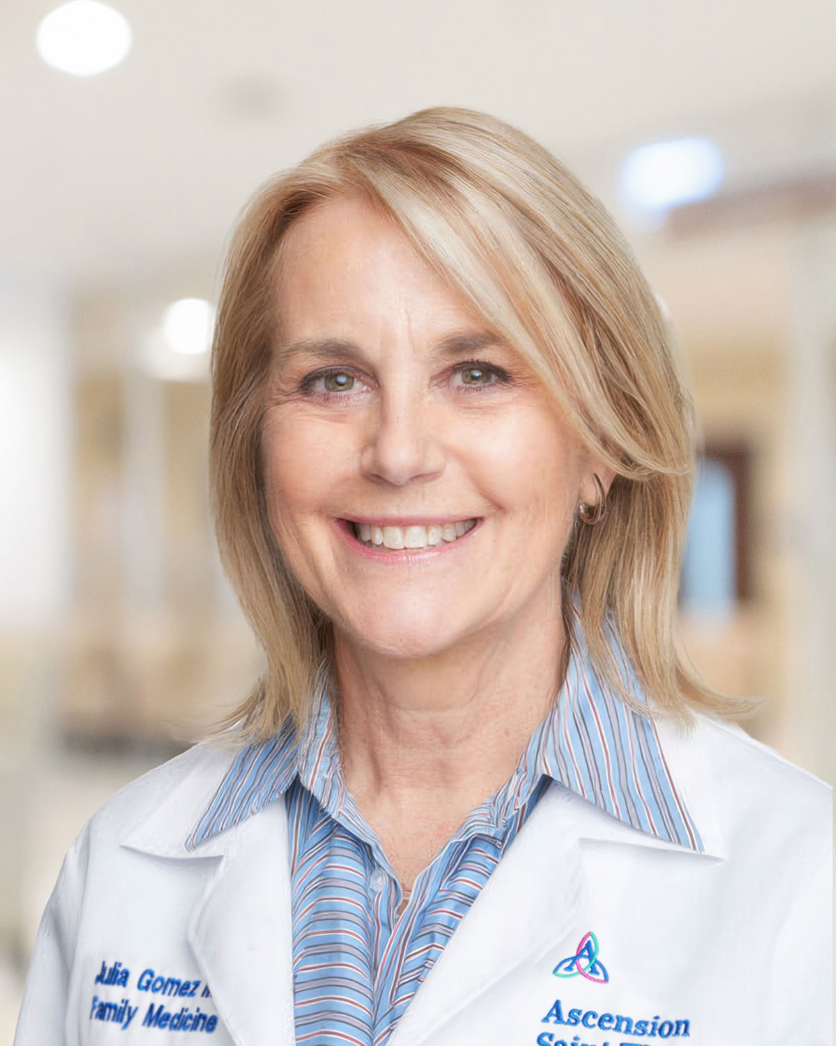 Dr. Julia Gomez, MD