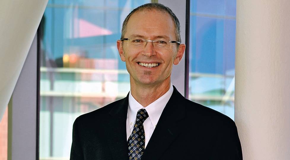 Dr. Martin Lacey, MD