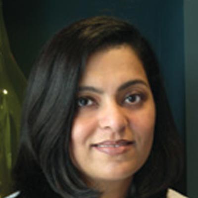 Dr. Hina Siddiqui, MD