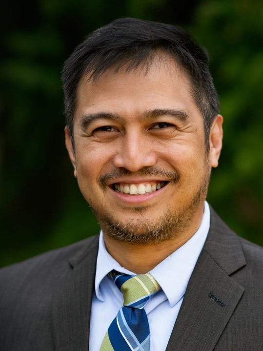 Dr. Ernesto Golez III, MD