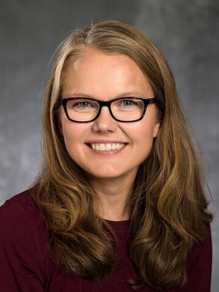 Kristin Paul-Gatyas, CNM