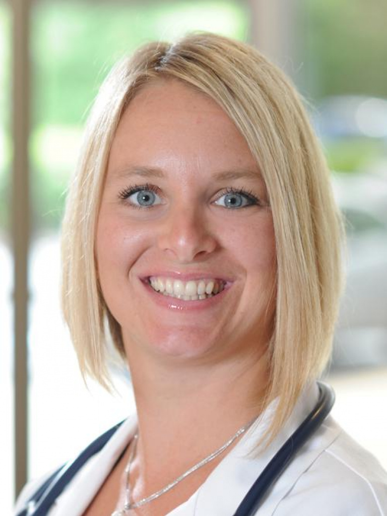 Elise Evans, CNP