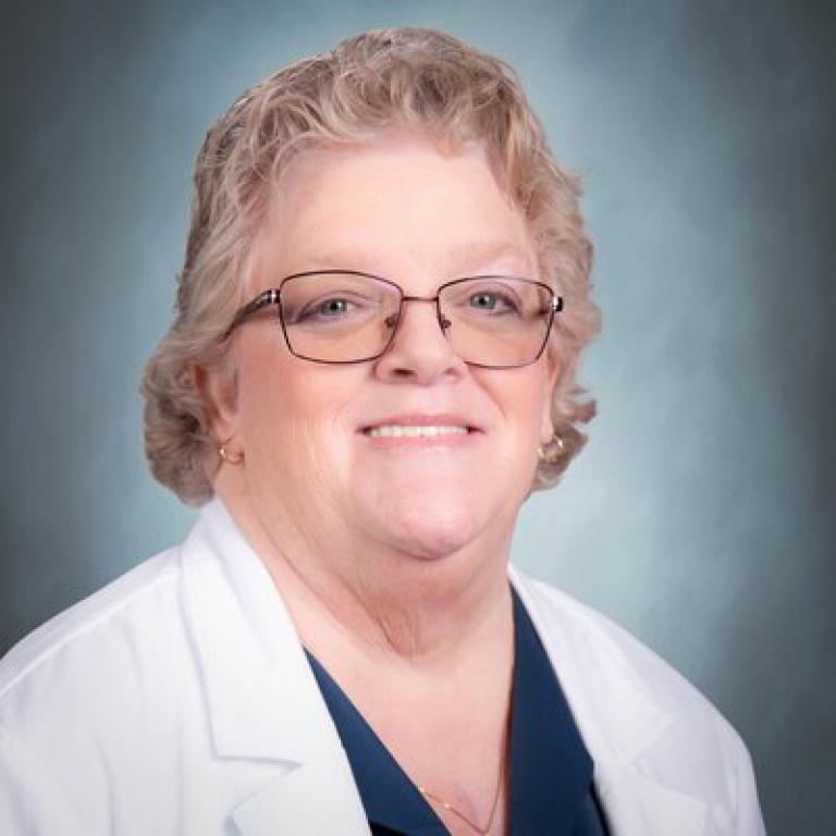 Sandra Kolb, FNP