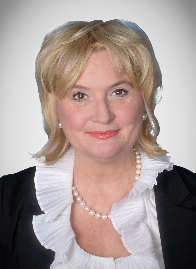 Dr. Sandra Dipaolo, MD