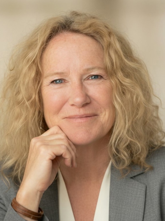 Dr. Keri Brown, ND