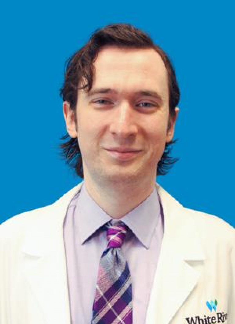 Dr. Lawrence Devereux, MD