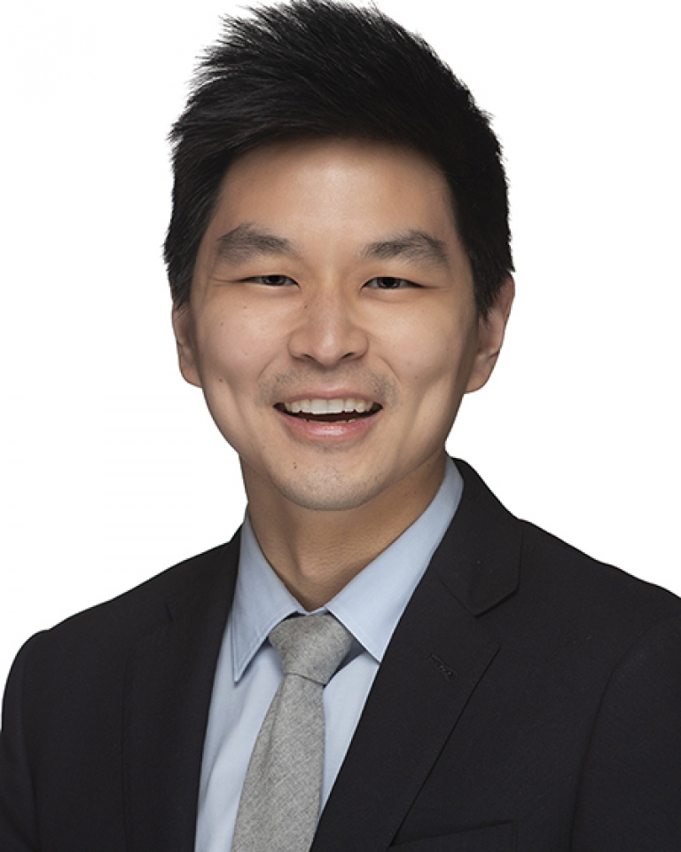 Dr. Ki Won Kim, MD