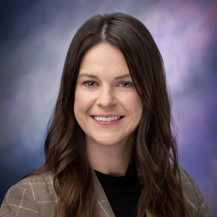 Dr. Miranda Tracy, MD