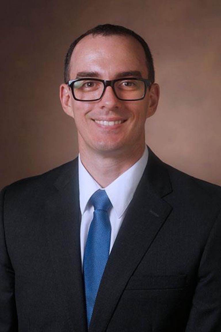 Dr. Justin Hewlett, MD