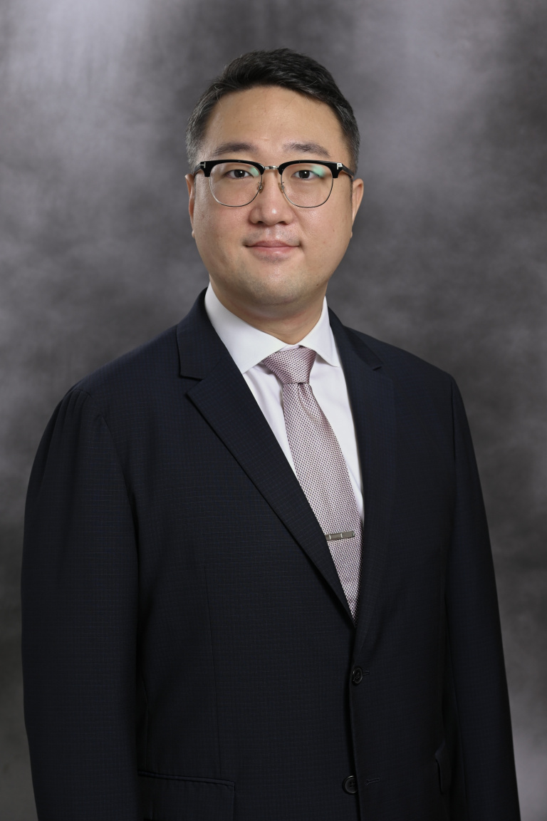 Dr. Leigh Kwak, MD