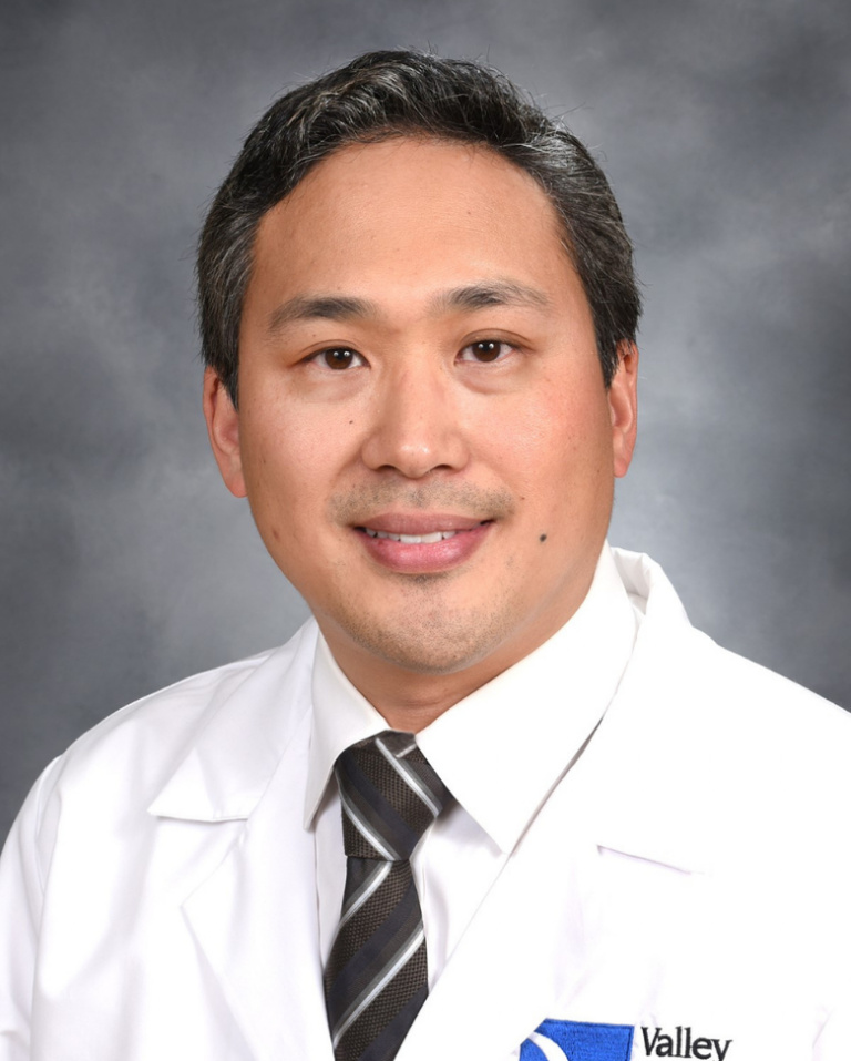 Dr. Albert Kwon, MD, Colorectal Surgeon - Paramus, NJ | Sharecare