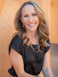 Dr. Laura Snyder, DDS