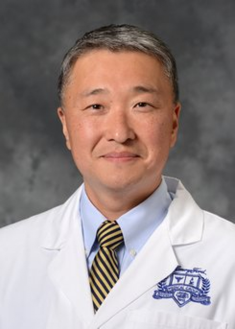 Dr. Jong Lee, MD