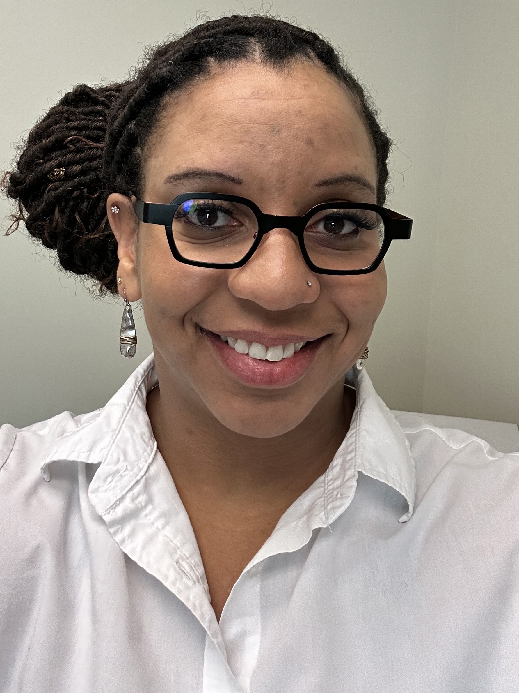 Dr. Aunya Maurer, DPT