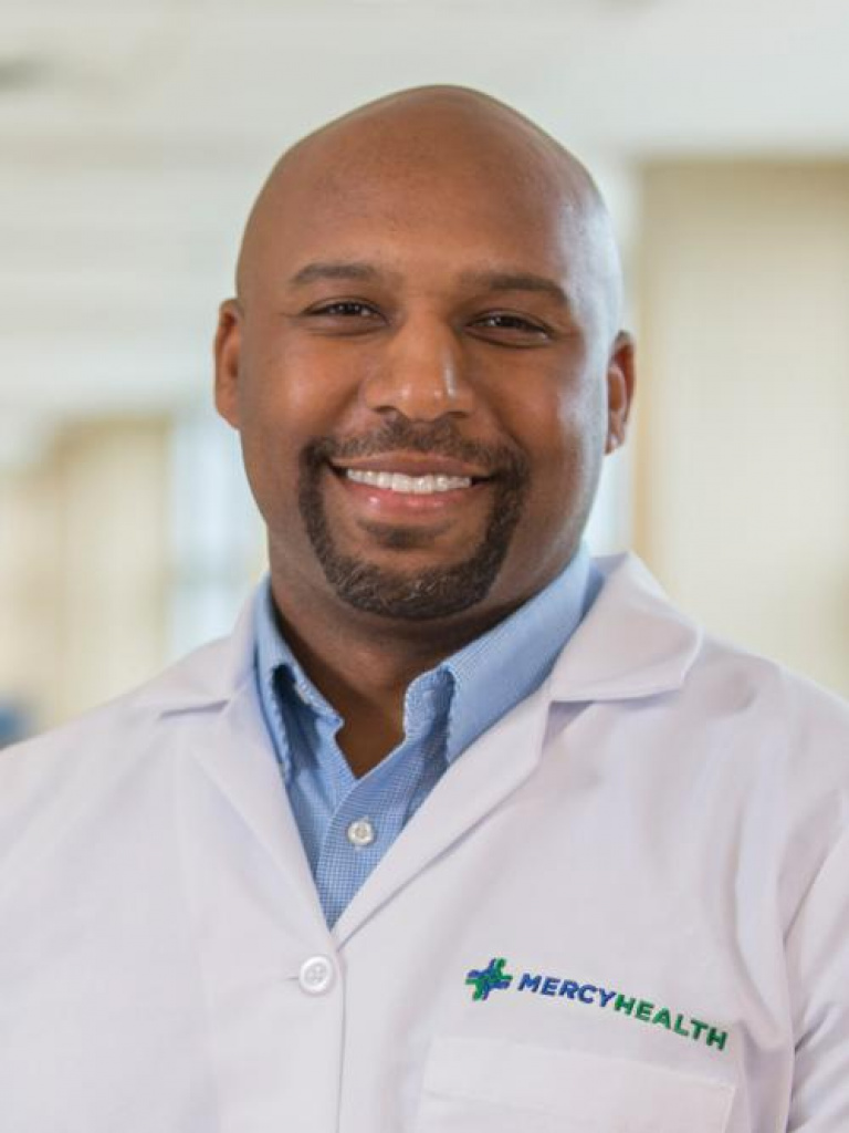 Dr. Deon Regis, MD