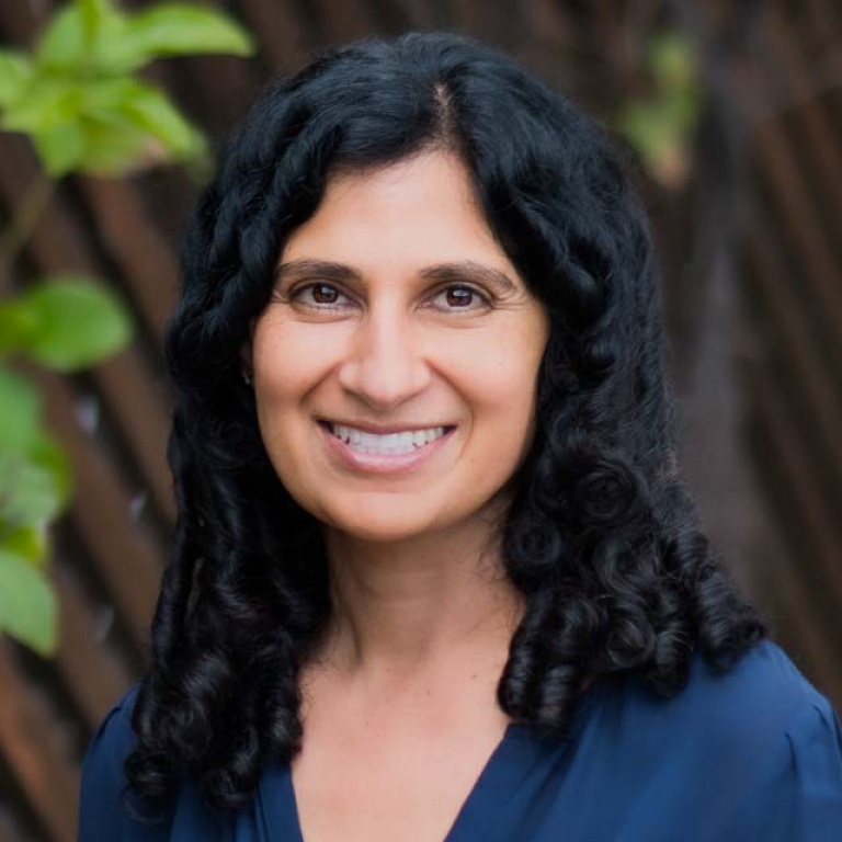 Dr. Sareena Chopra, MD