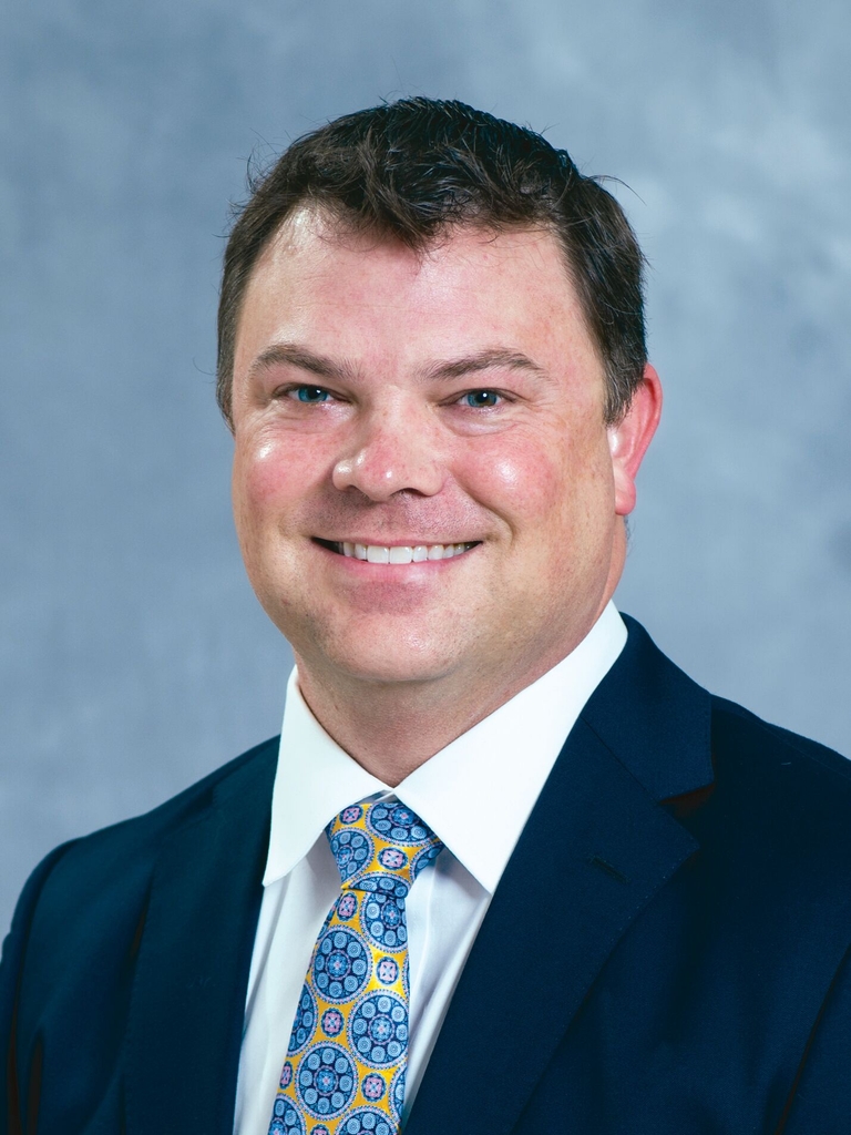 Dr. Ryan Loftin, MD